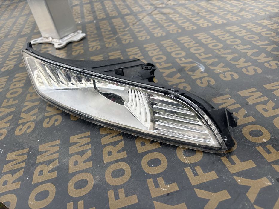 Халоген Ford Mondeo MK5