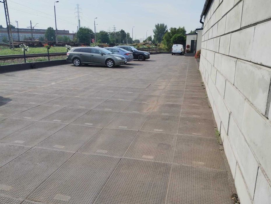 PVC НАСТИЛКИ/ПЛОЧИ за строителни обекти, предприятия, паркинги, ферми