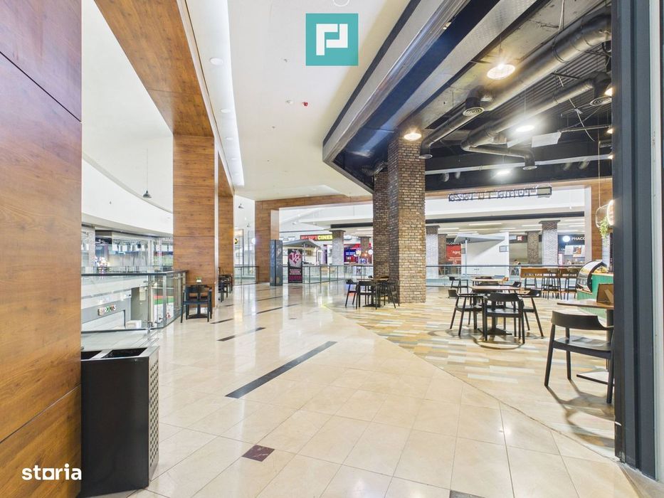 Spațiu comercial/de birouri/showroom în Arad