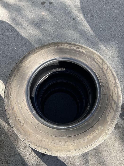 Продам бу шины 215/70/16