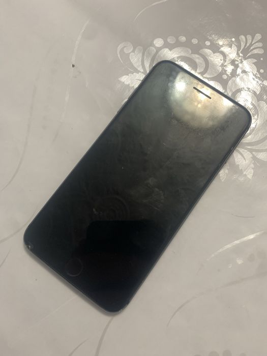 Айфон 8 плюс.