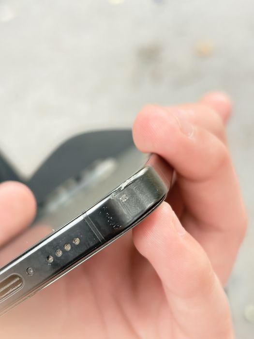 Продам Айфон 16 про макс 256гб