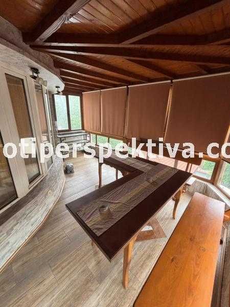 Продава се Тристаен апартамент в Пловдив, Център - 190 кв.м за 1383 €/кв.м - Снимка #2