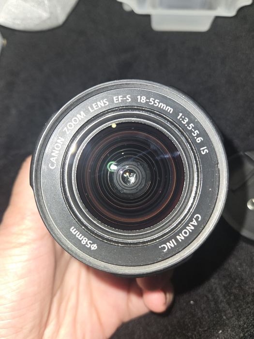 Обектив Canon EF-S 18-55mm IS - Отлично състояние