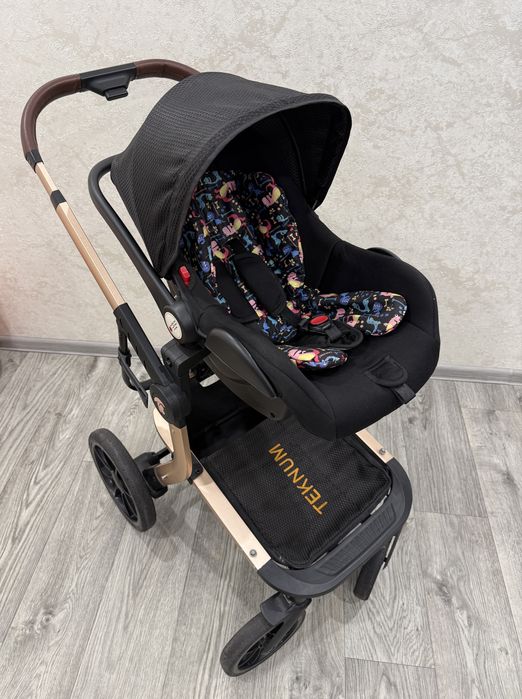 Продам коляску 3 в 1