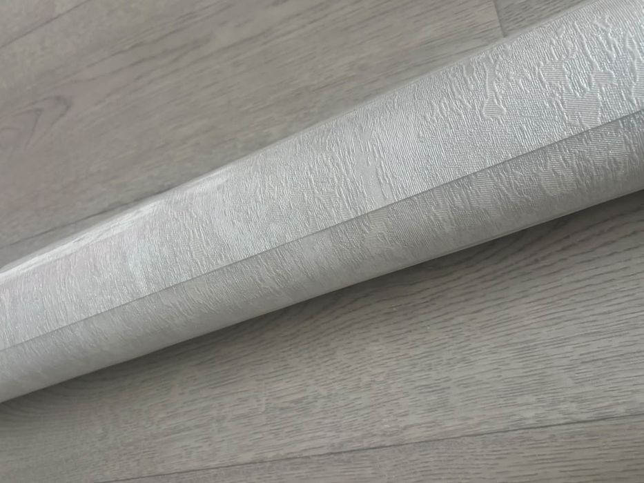 Продам обои , новые