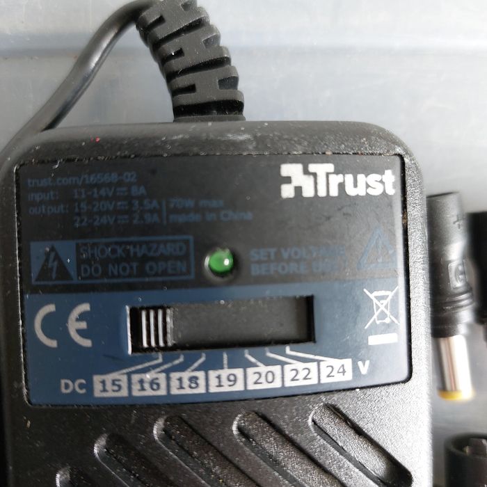 Alimentator AUTO Truth