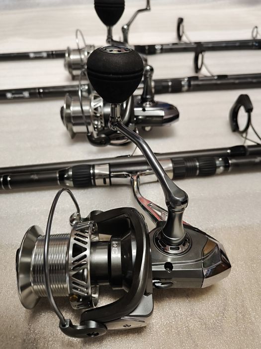 SET 3 Lansete LEGEND 3,90m/4,0lbs/3segmente + 3 Mulinete JS10000