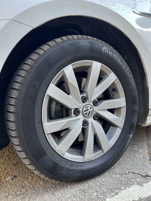 Оригинални джанти с гуми 16 за VW