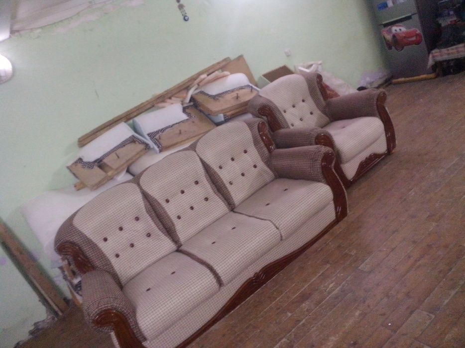 Обивка и ремонт мягкой мебели