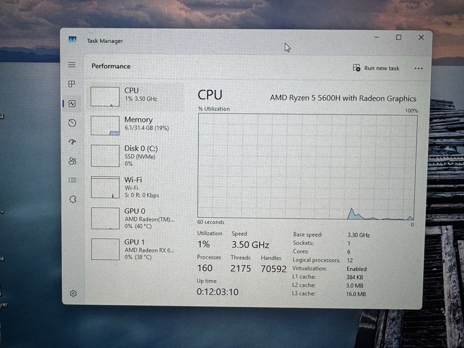 Laptop MSI Alpha 17 B5EEK-026XRO