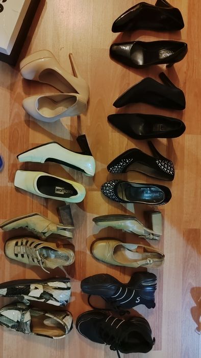 Обувь для девушек и женщин