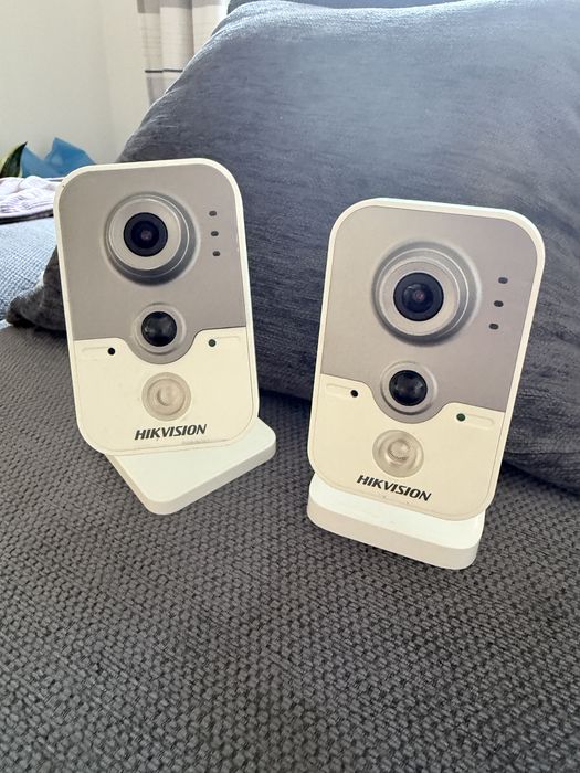 Hikvision ds-2cd2432f-iw 4mm -2 buc