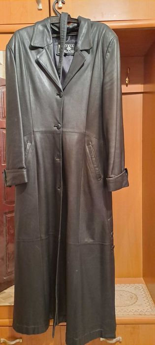 Плащ кожаный женский