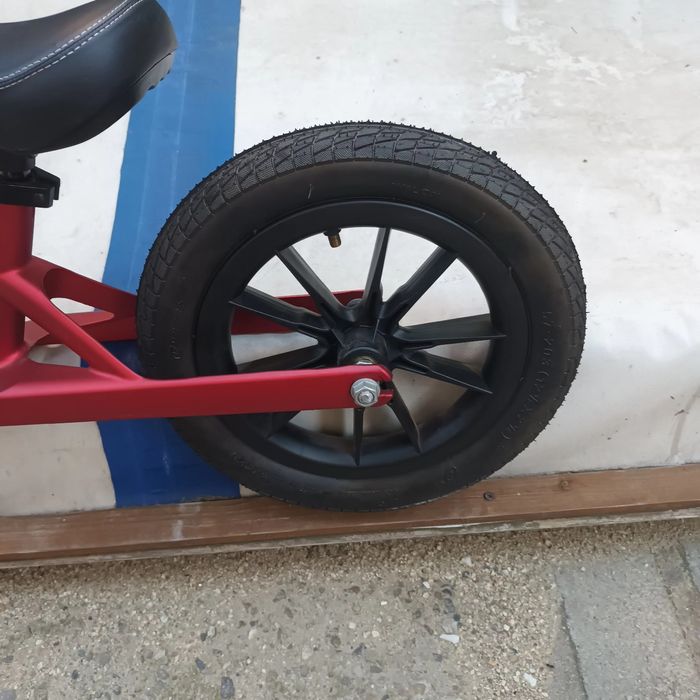 Ново детско  колело за баланс
