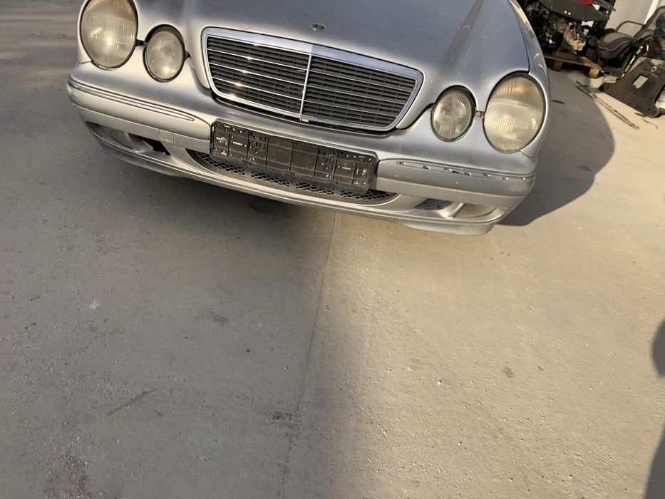 Mercedes E220 CDI, W210 1999 Diesel 143cc.