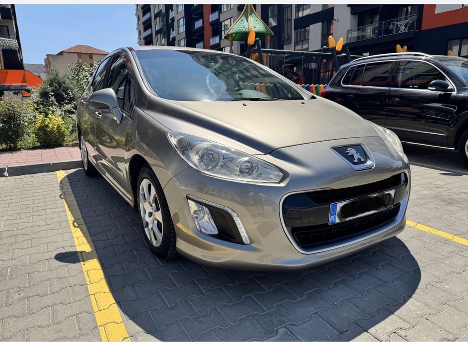 Vand peugeot 308 1.6hdi an 2013