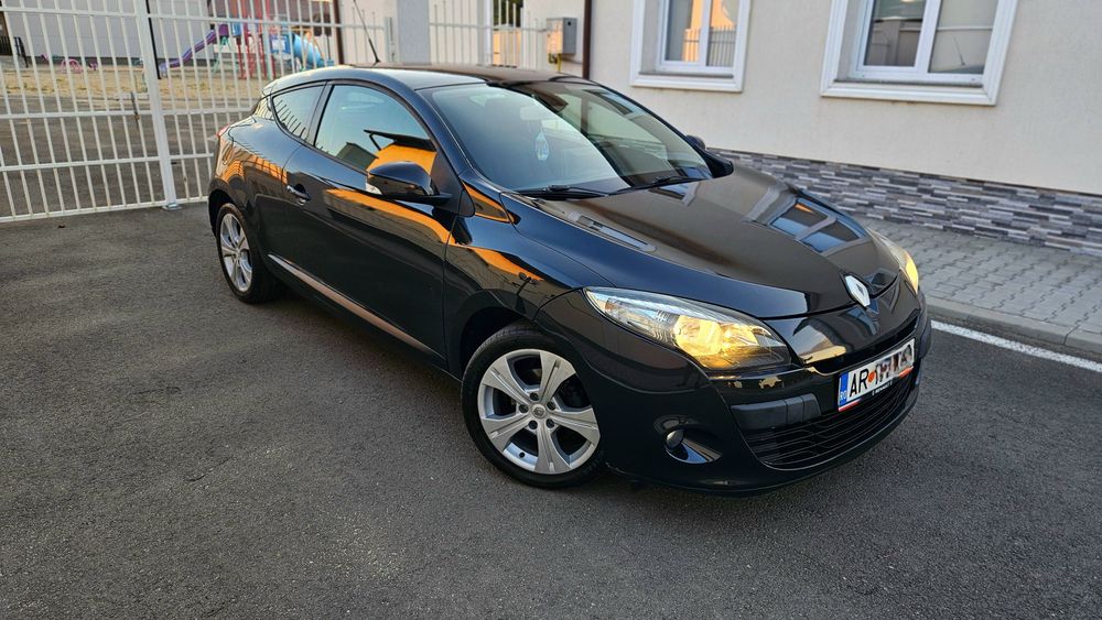 Renault Megane 3 1.9 Diesel [ Navigatie , Akte la Zi ]
