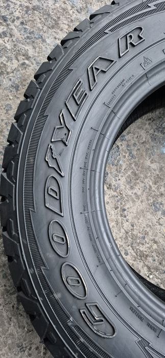 4 anvelope iarna Goodyear 245/75/17.Pretul este pe bucata.