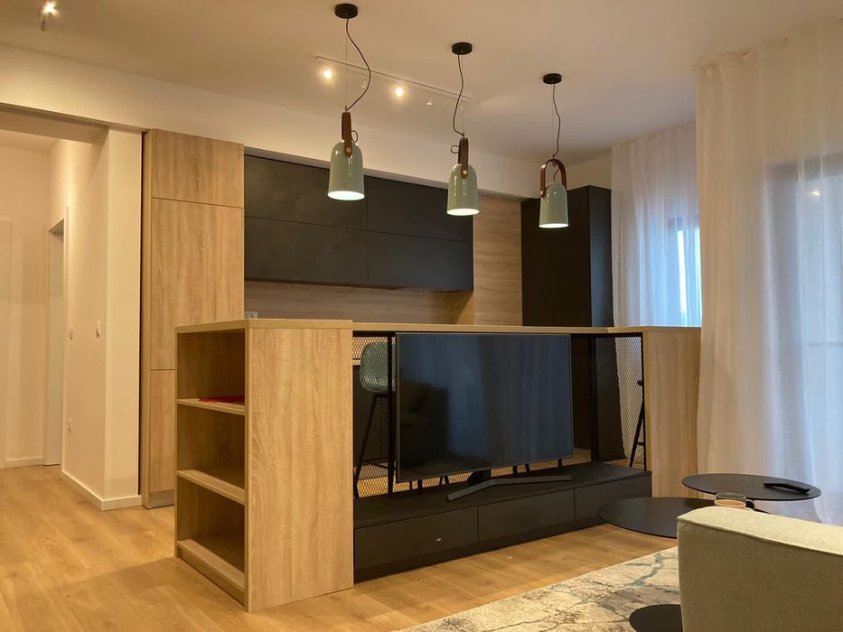 de inchiriat 2 camere, bloc nou, Piata Chiriac