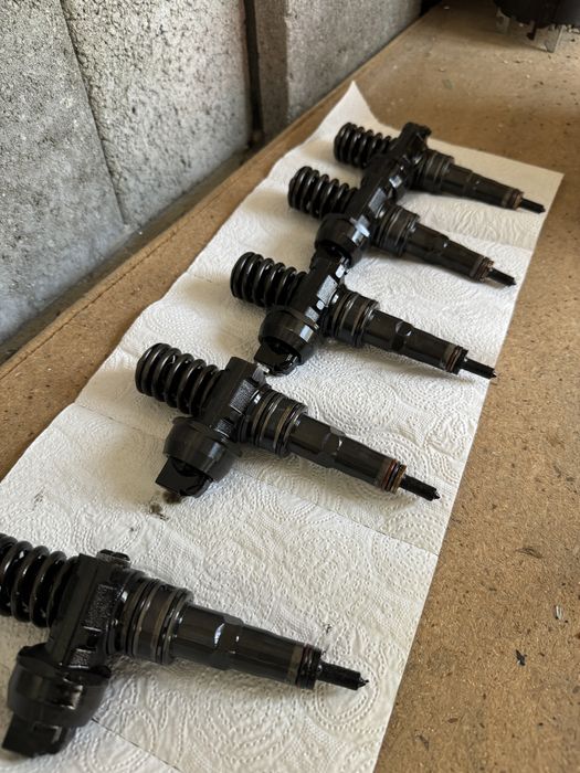 Дюзи за vw transporter caravele T5 2.5tdi 131