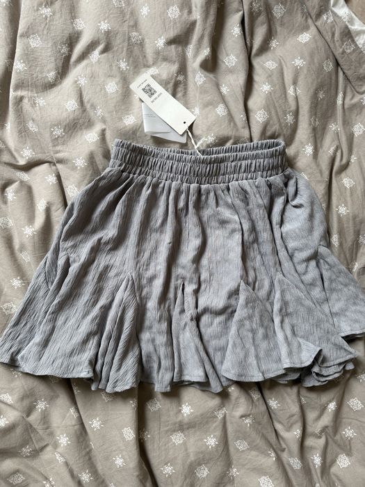 Дамски поли/къси панталони нови