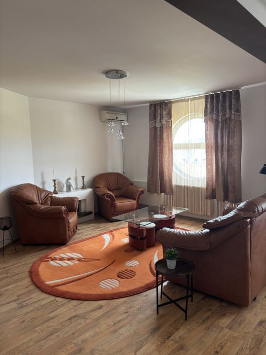 Apartament de inchiriat