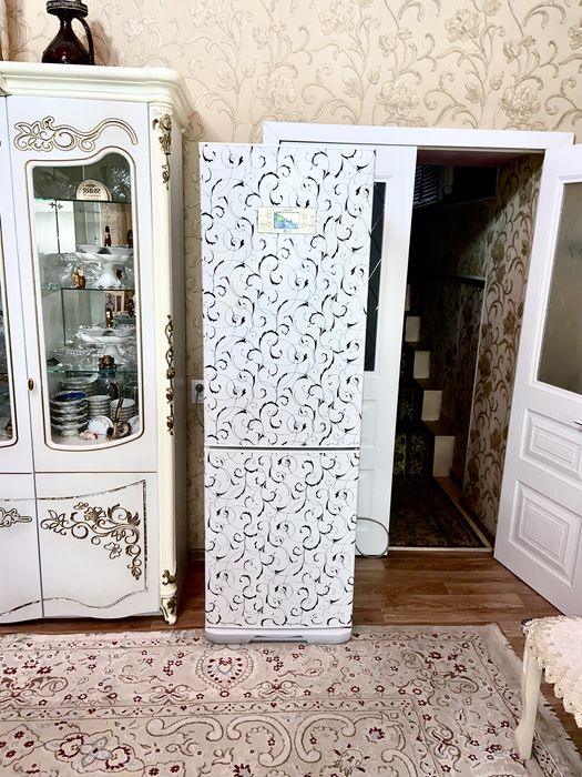 Продам Холодильник LG