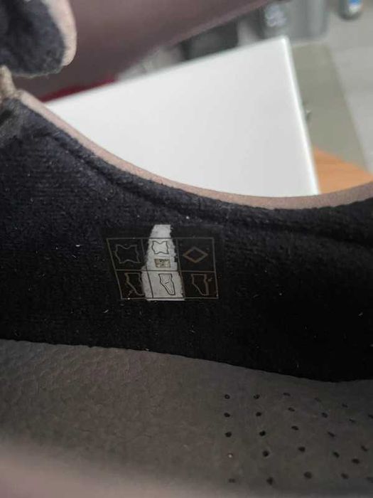 pantofi sport din piele