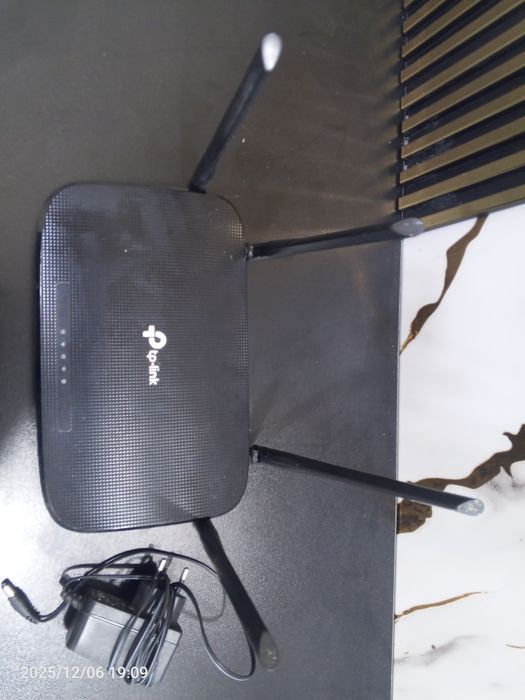 Wi-Fi роутер TP-LINK Archer VR300