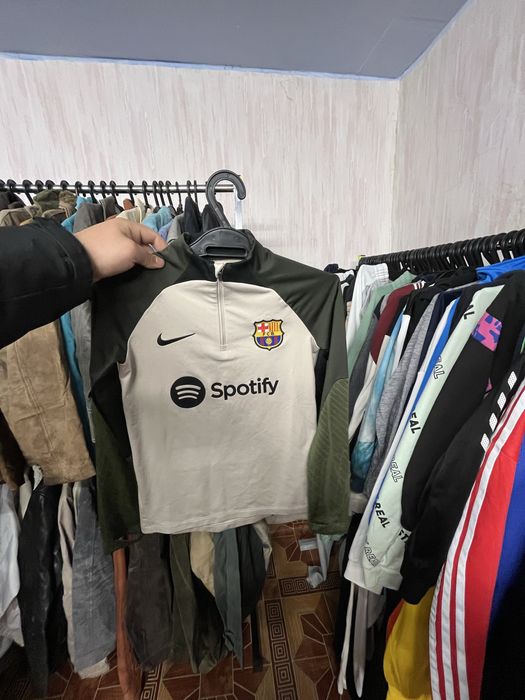 Мъжко яке на томи хил фигерс