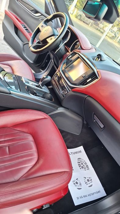 Maserati Ghibli Black Shadow Pack