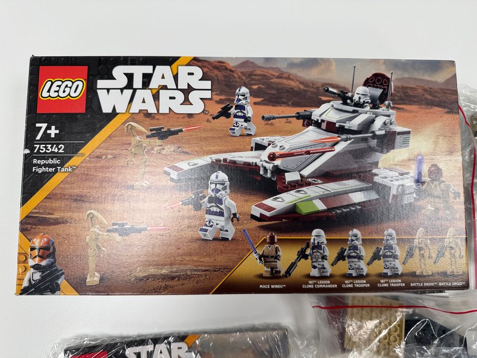 LEGO Star Wars 75342 Republic Fighter Tank