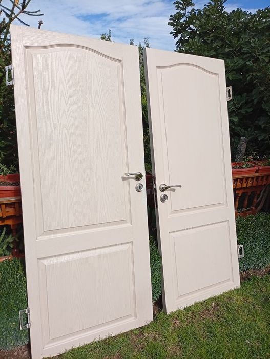 Врати 2бр нестандартни