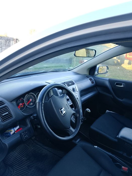 Vând Honda Civic 2004