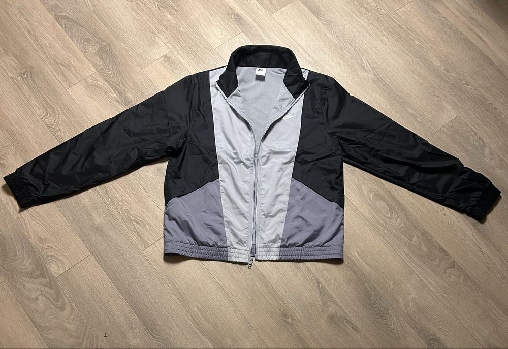 Преходно яке (Горница) Nike Retall