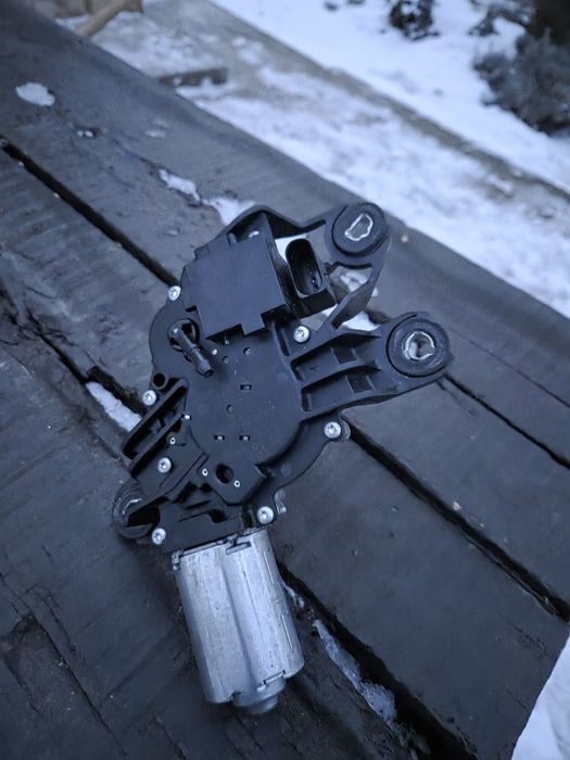 Motoraș Stergator golf 5