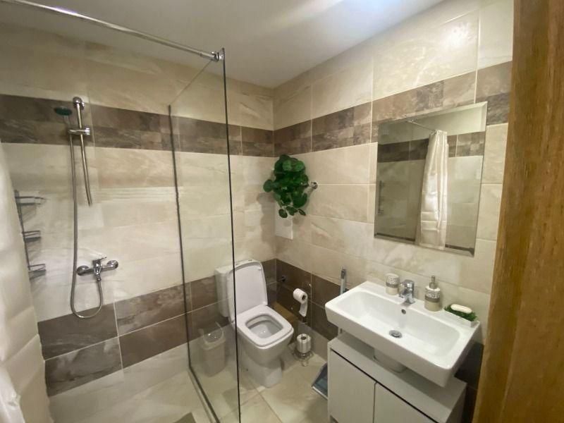 Дава се под наем Едностаен апартамент в София, Център - 52 кв.м за 747.66 € - Снимка #5