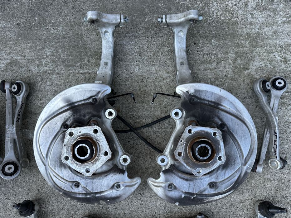 Brate / Fuzete / Bara stabilizatoare Audi Q5 80A 80B FY 2017-2025