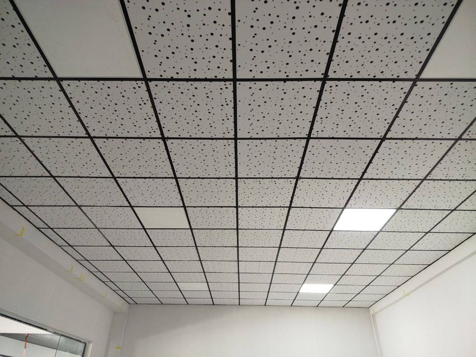 Армстронг грилйато Речни осма потолок лар Материал ва орнатиб бериш