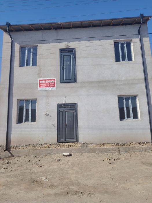 Tandirchida 2 joy sotiladi