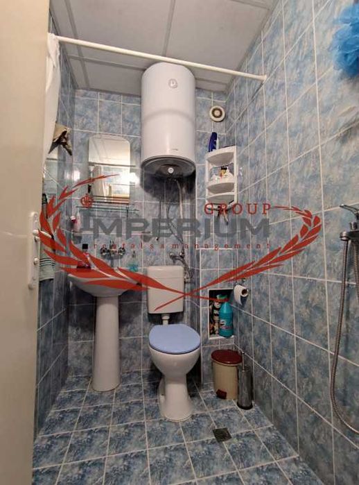 Дава се под наем Тристаен апартамент в Варна, Колхозен пазар - 85 кв.м за 459 € - Снимка #8