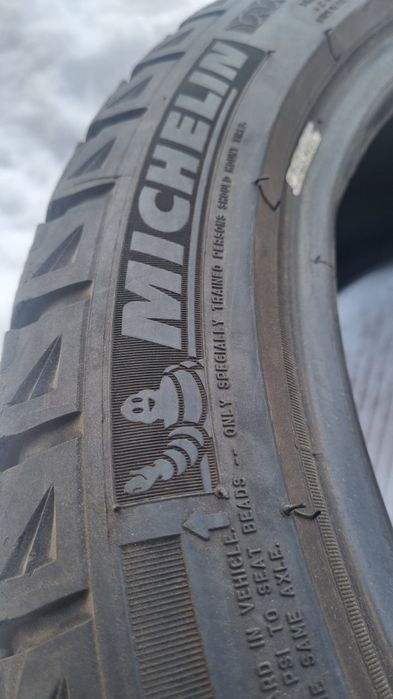 Michelin зима 215.45r17