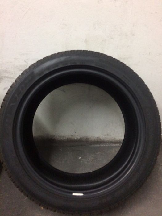 Anvelope iarna dunlop 255/40/18