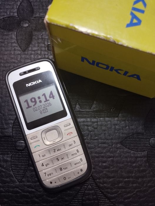 Assalom alekum Telefon Sotiladi Original Nokia 1200