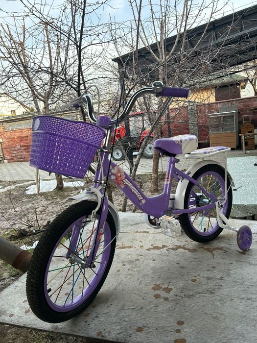 Даухколесный велосипед для девочек