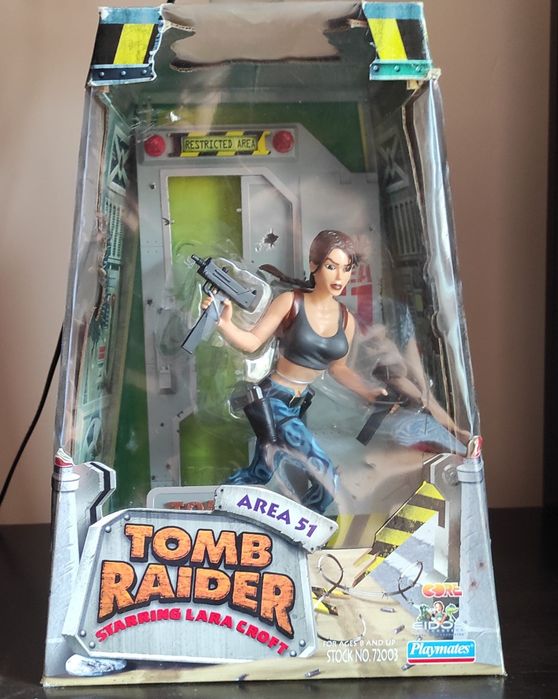 Figurina Lara Croft Area 51