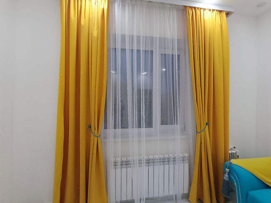 Продам диван и шторы