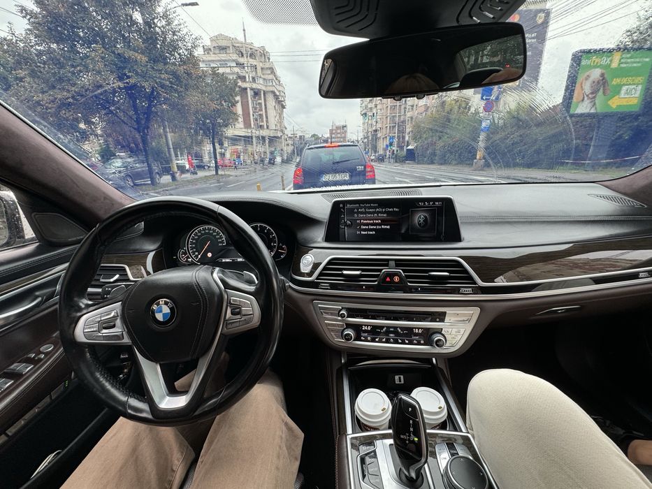 Bmw Seria7 750iX-drive M-Pack