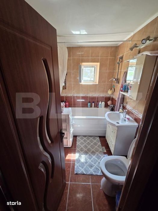 Apartament de vanzare, 3 camere, 70 mp - Dumbrava Nord